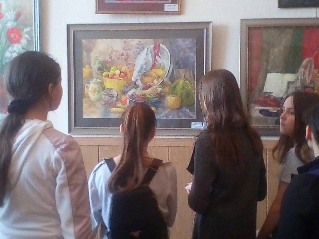 Выставка рисунков обучающихся художественного отделения