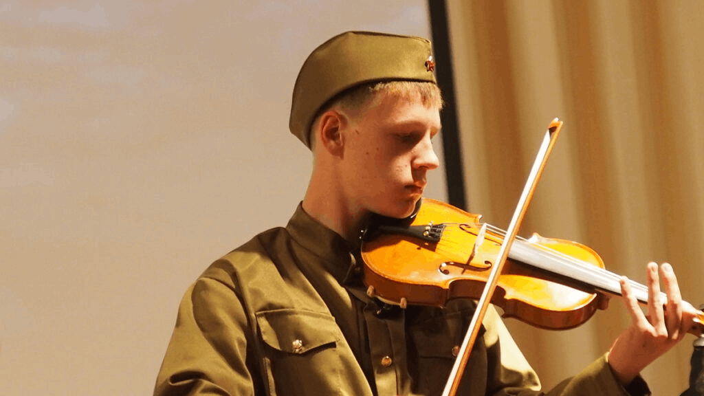 Александр Рудин, Юрий Мартынов