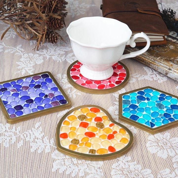 Мастер-класс «Формочки и камешки»