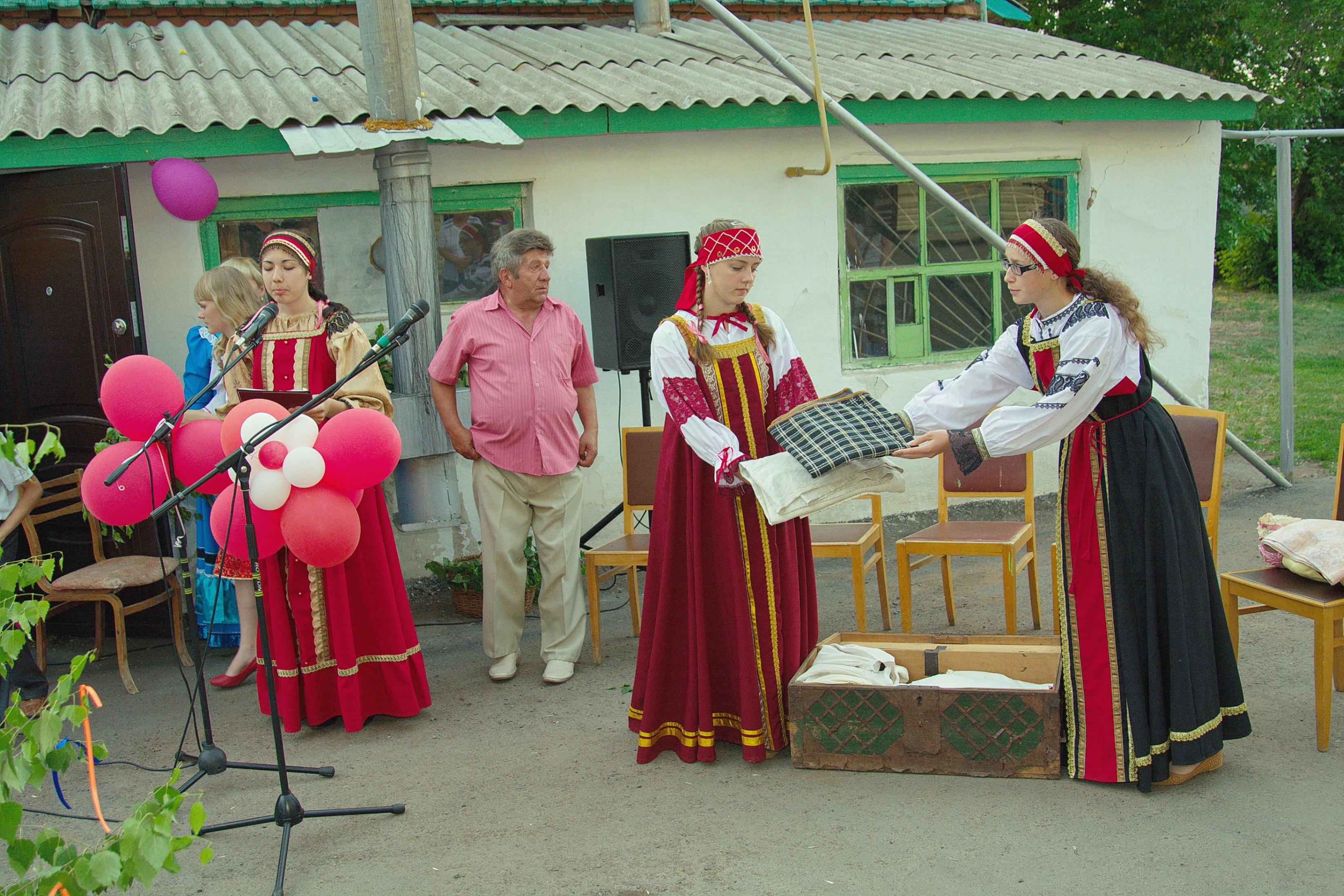 Экскурсия «Труд и забавы крестьянских детей»