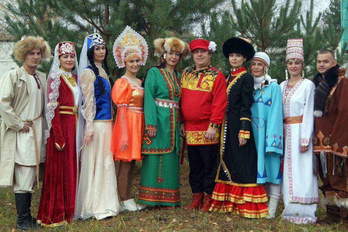 Познавательная программа «От истории костюма до истории народа»