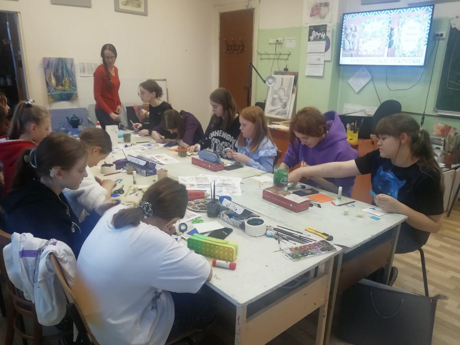 Мастер-класс «Скульптурная лепка фигурки из мастики»