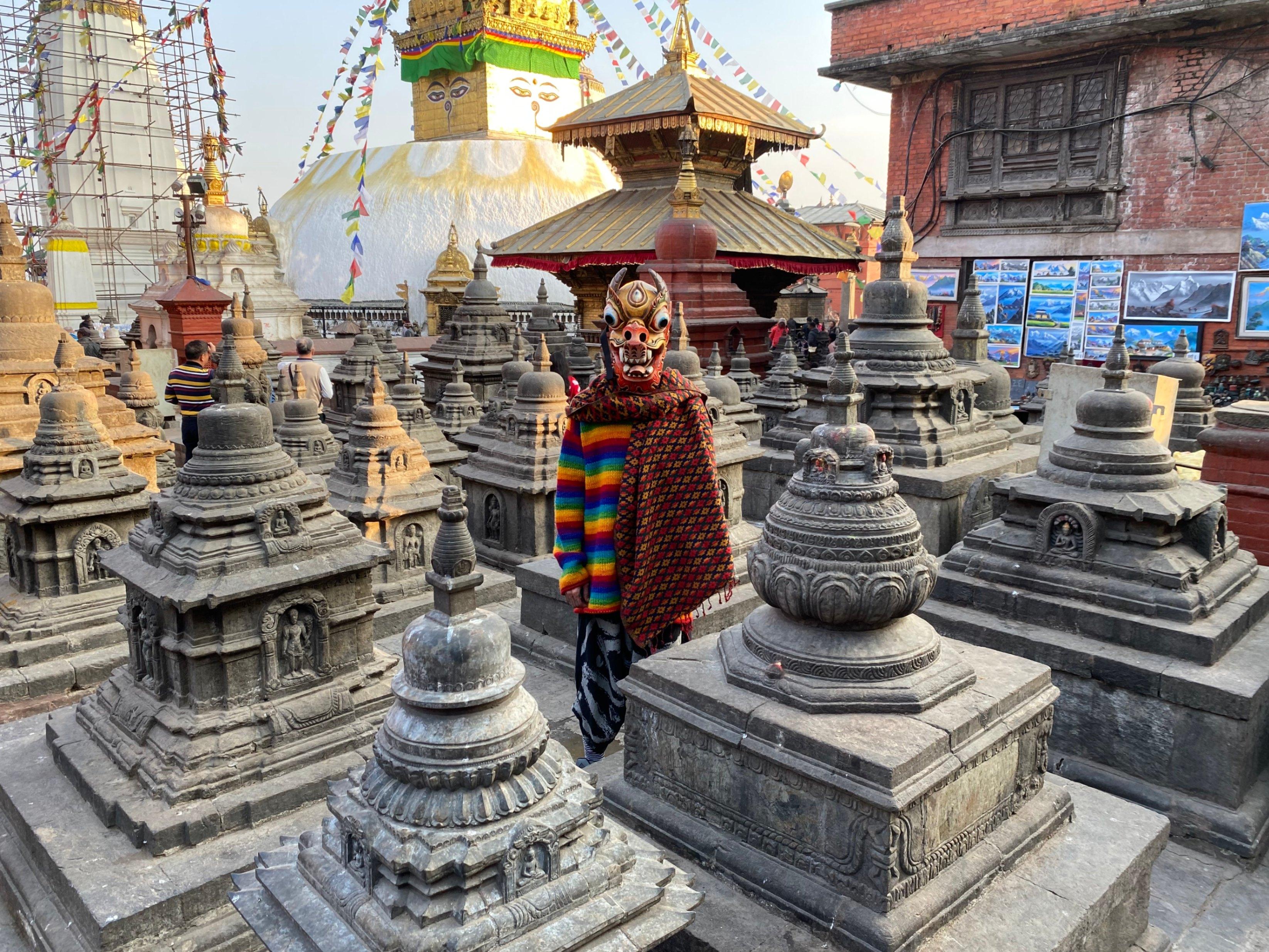 Выставка Антона Танцева «Графические хроники. Непал»