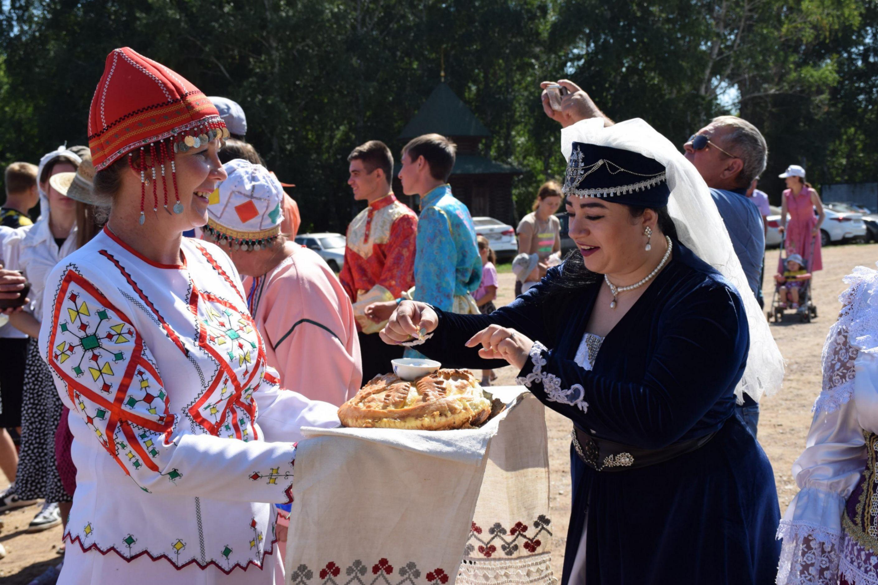 Познавательная игра «Культурное наследие народов России»