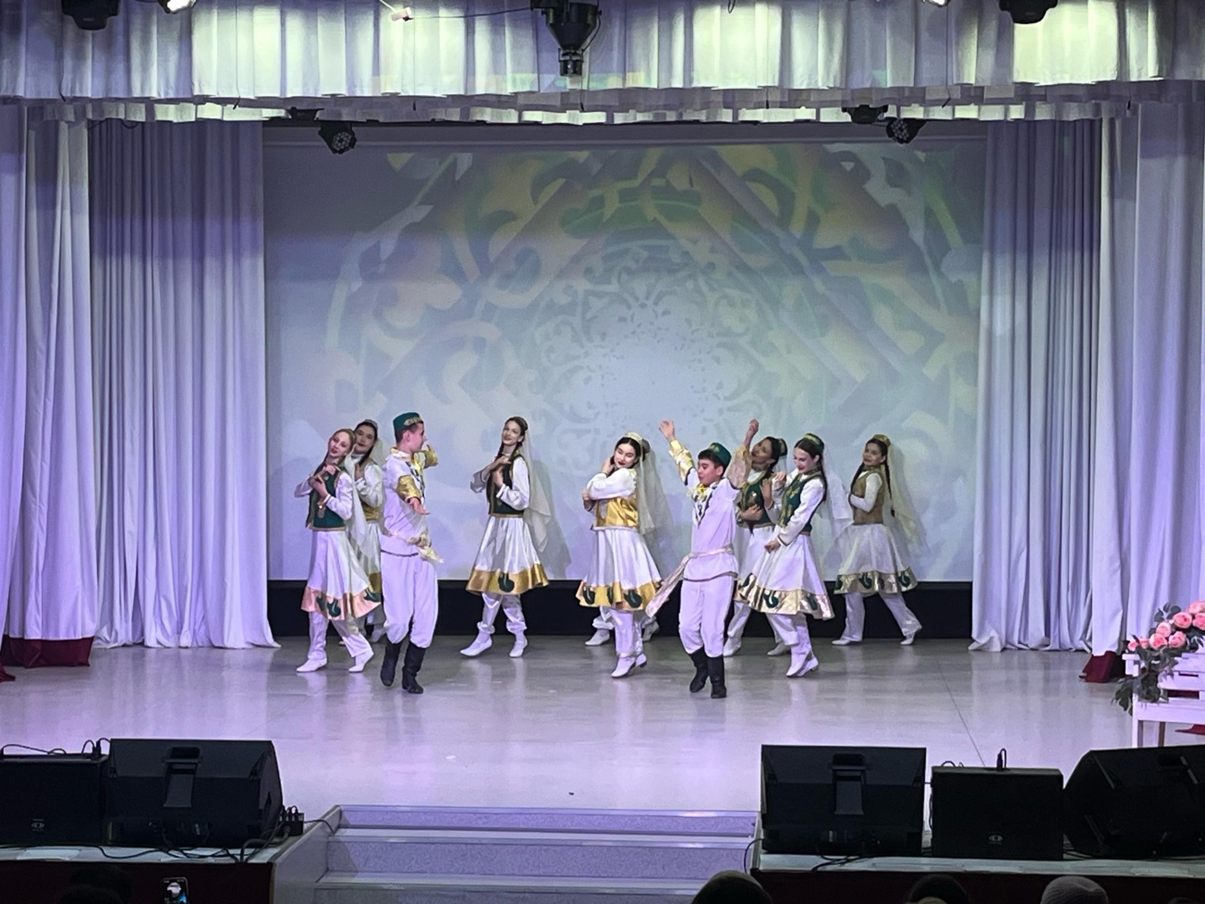 Литературно-музыкальная гостиная «Музыка народов мира»