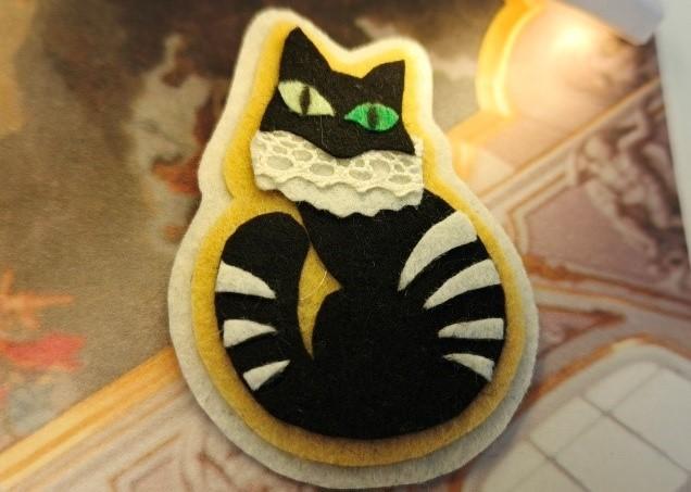 Музейное занятие украшение из фетра «Эрмитажный кот»