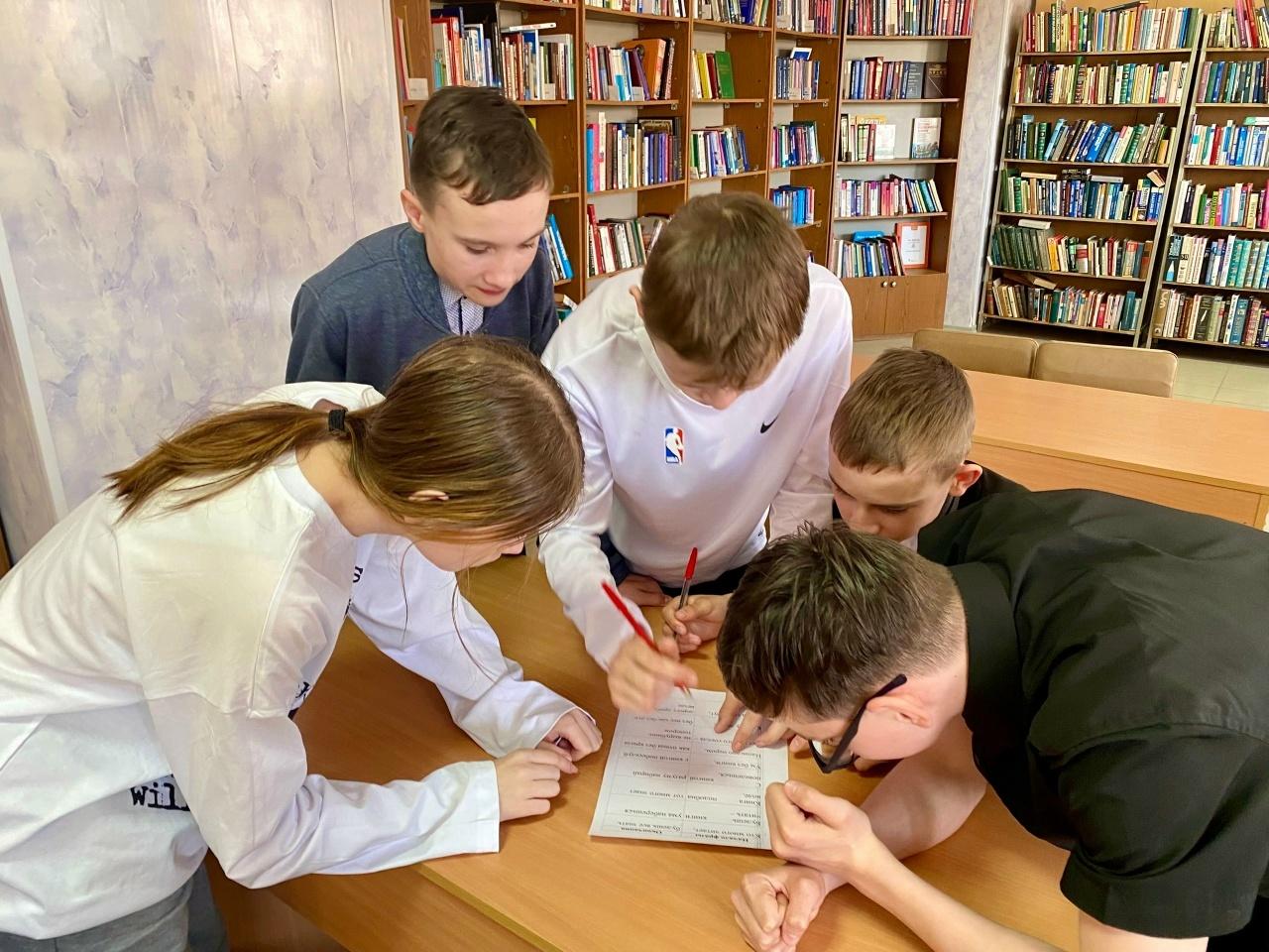 Литературный час «Семья в жизни и творчестве русских писателей»