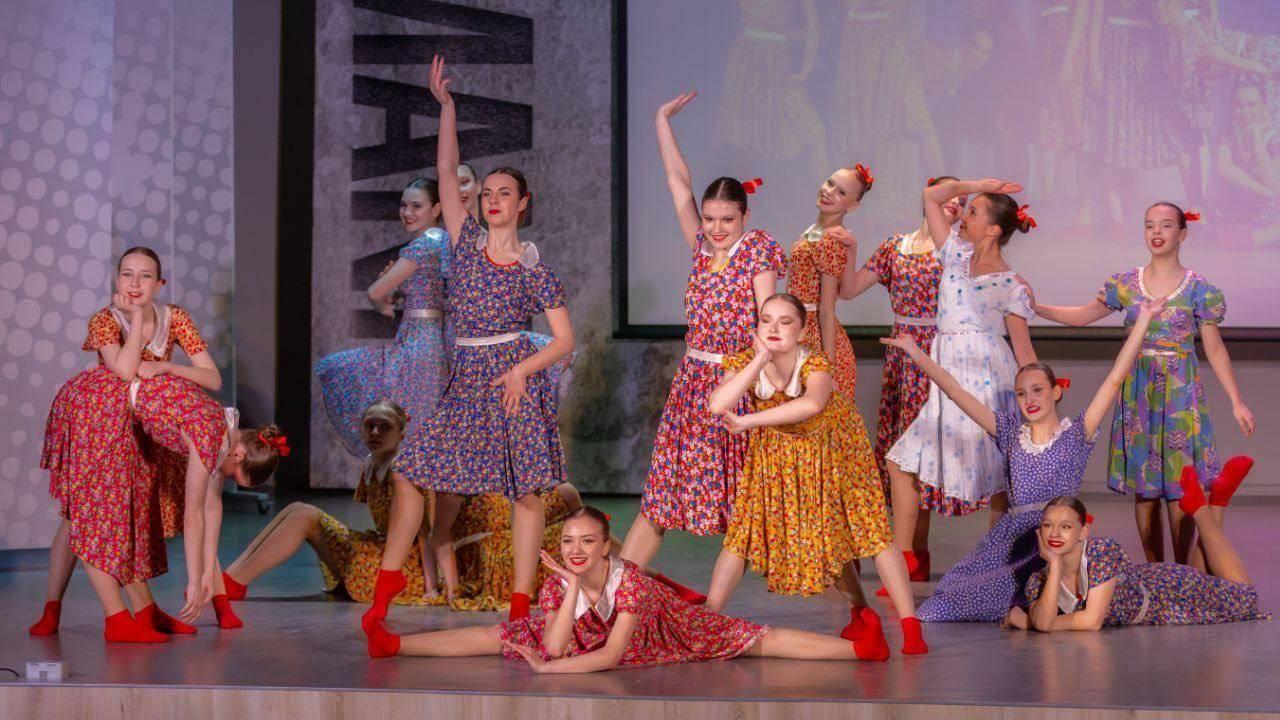 Отчетный концерт народного ансамбля танца «Молодость»