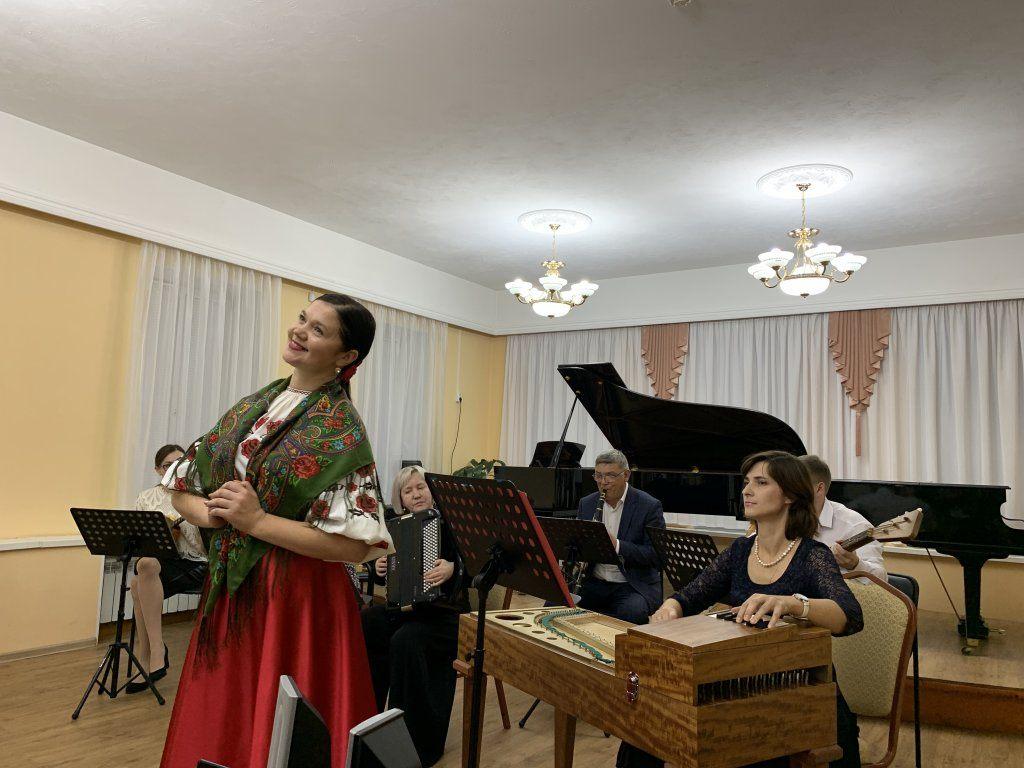 Концерт-лекция «Музыкальный код дружбы»