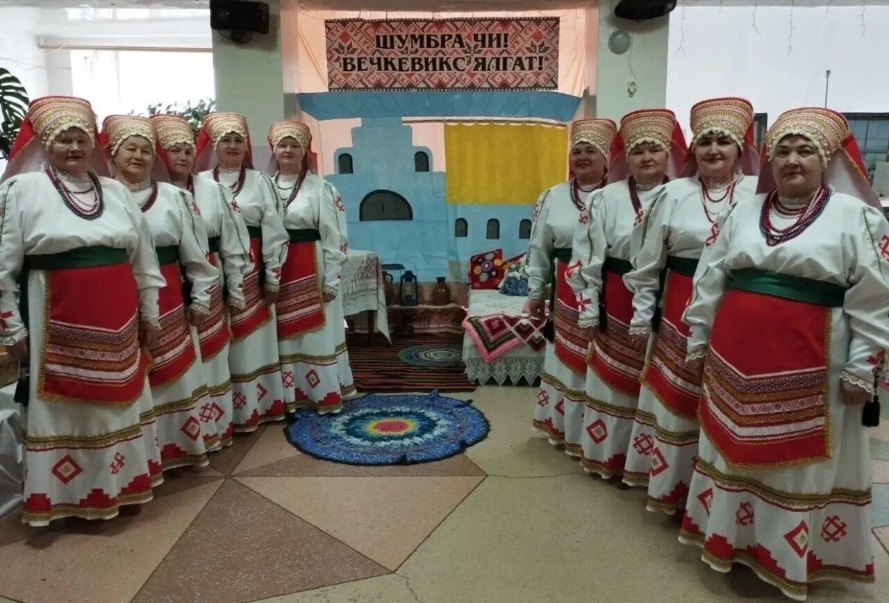 Познавательная программа «Мордовским традициям жить и крепнуть»